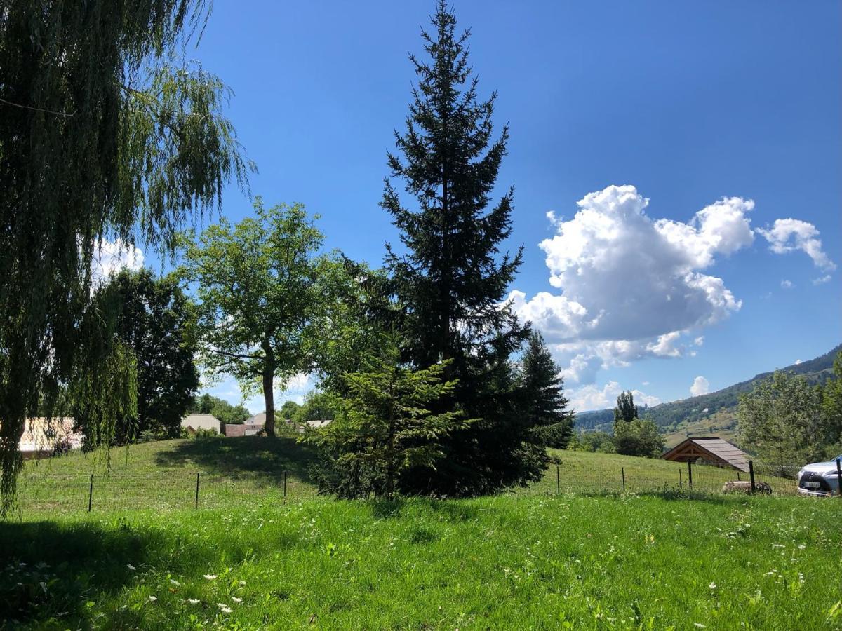 Maison Refaite A Neuf En Pleine Nature Puy-Saint-Eusebe Buitenkant foto